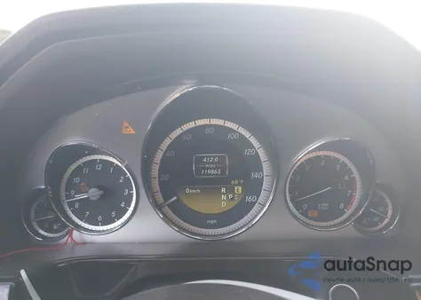 2012 Mercedes-Benz E 350 z USA, uszkodzony, nr VIN WDDHF5KB7CA555559